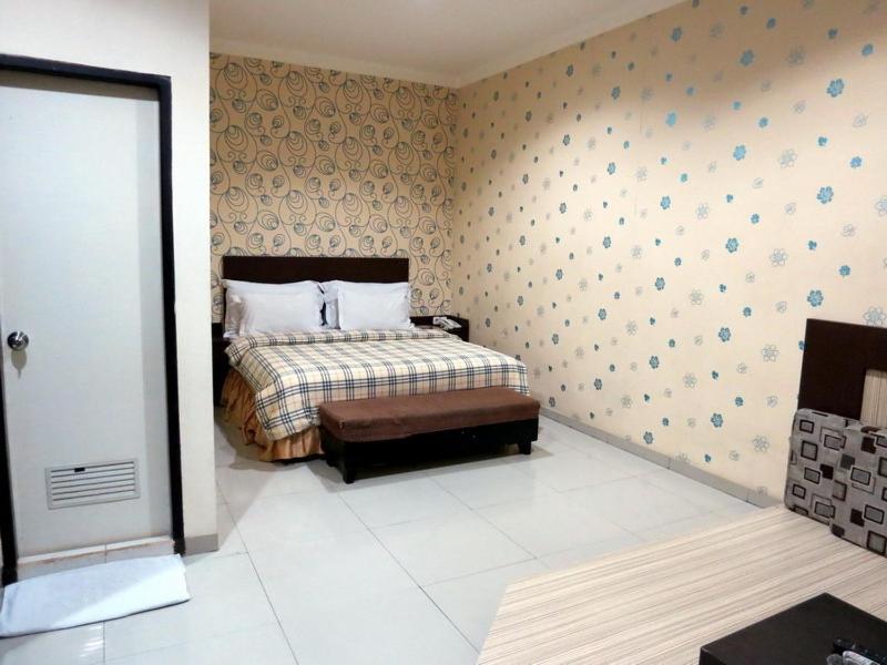 Vindhika Hotel Makasar Zewnętrze zdjęcie